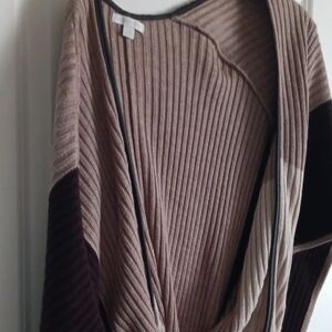 Women's Ribbed Knit Sweater - Brown and Cream